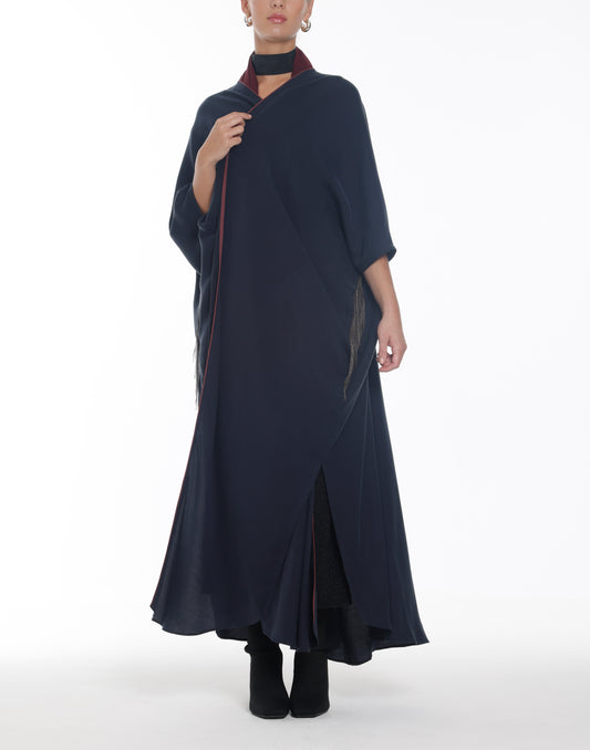 Navy-Chain Accented Bisht Abaya