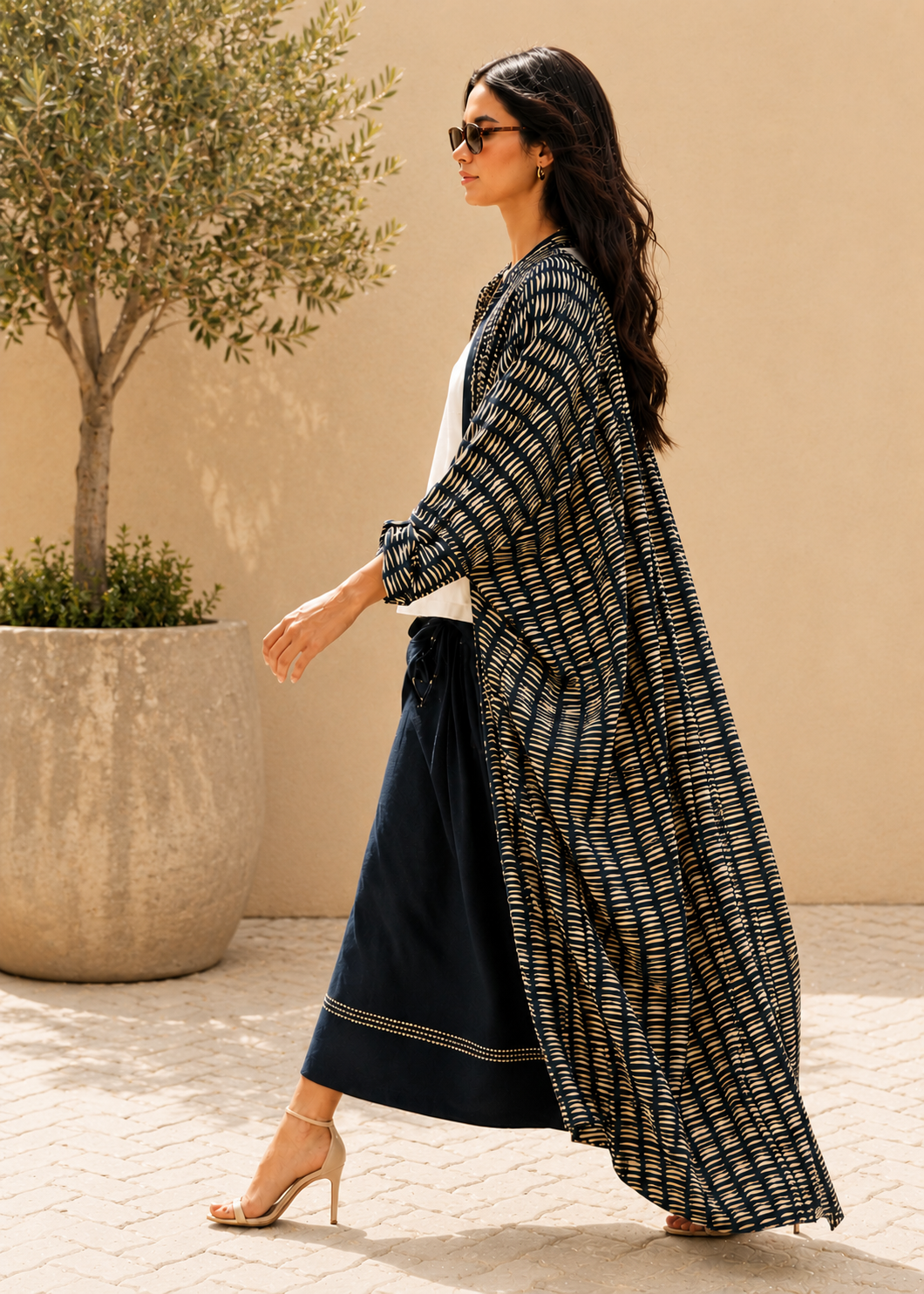 Half Moon Print Abaya - Black