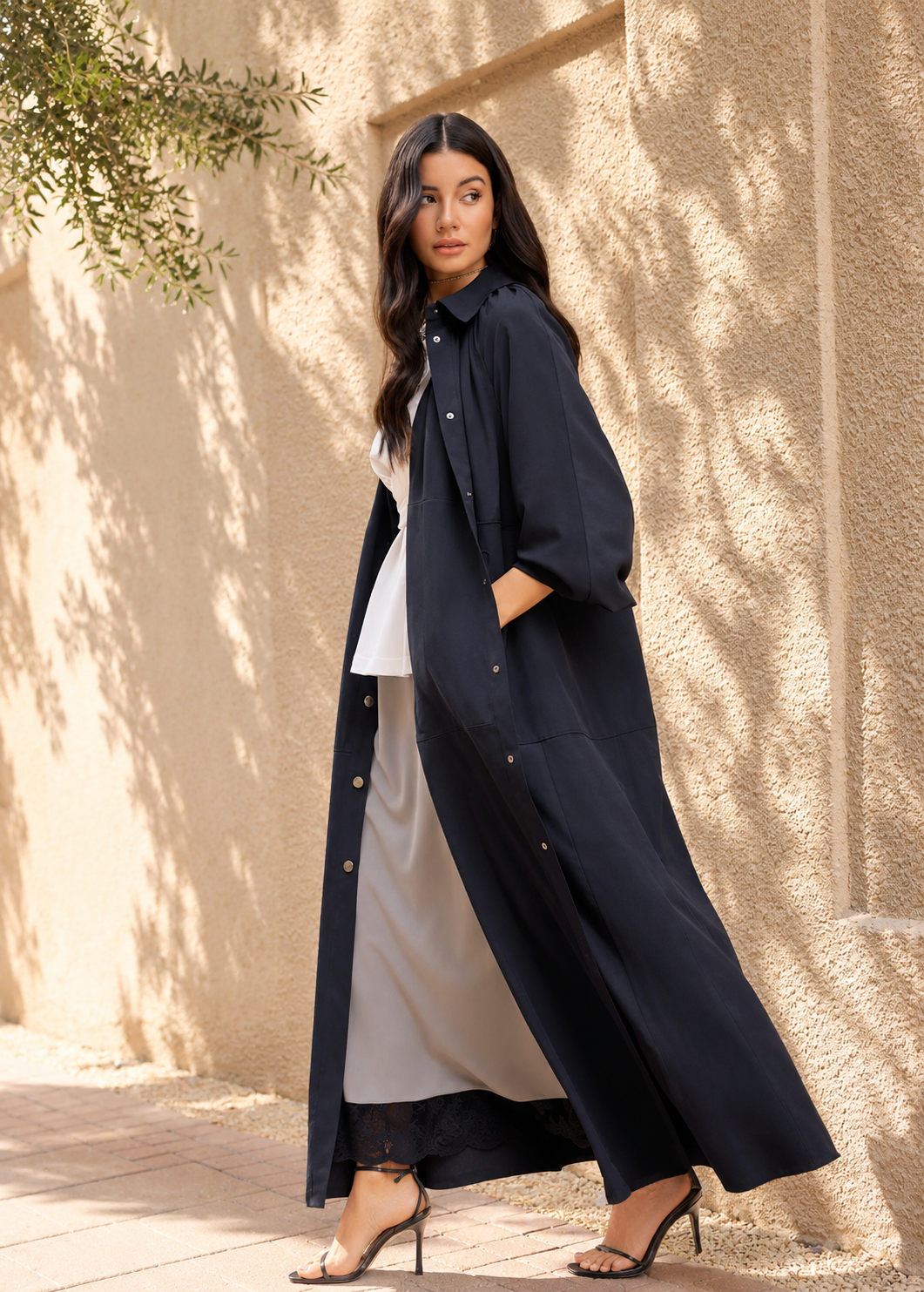 Oversized Crepe Coat Abaya - Black