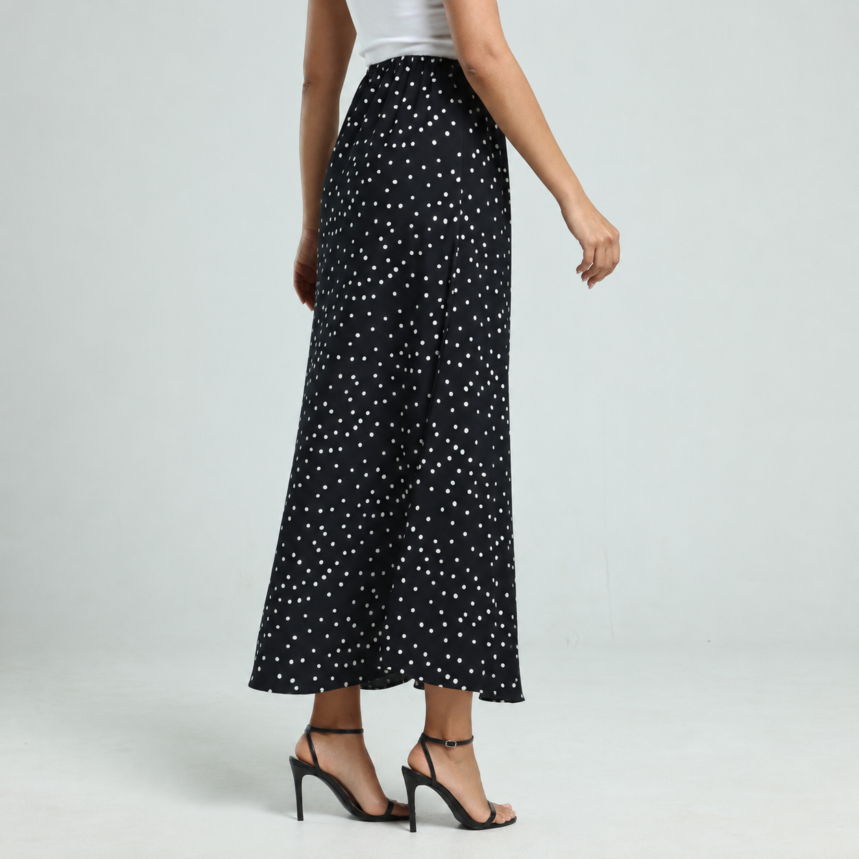 Polka Dots Skirt - Black